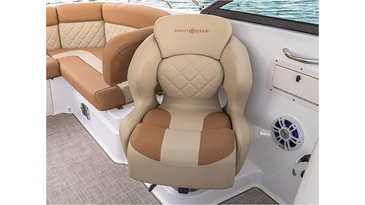 Captain Chair