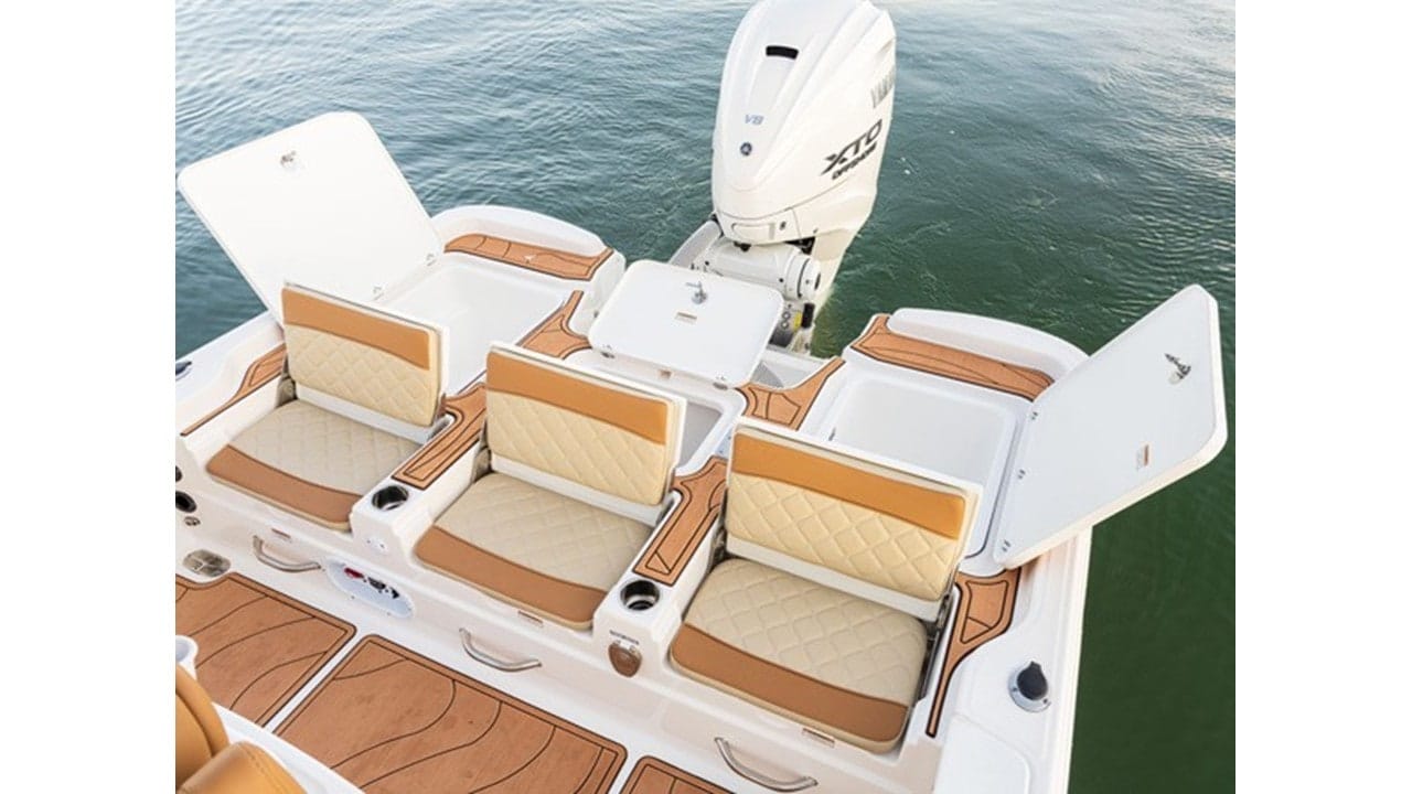 Transom Seating