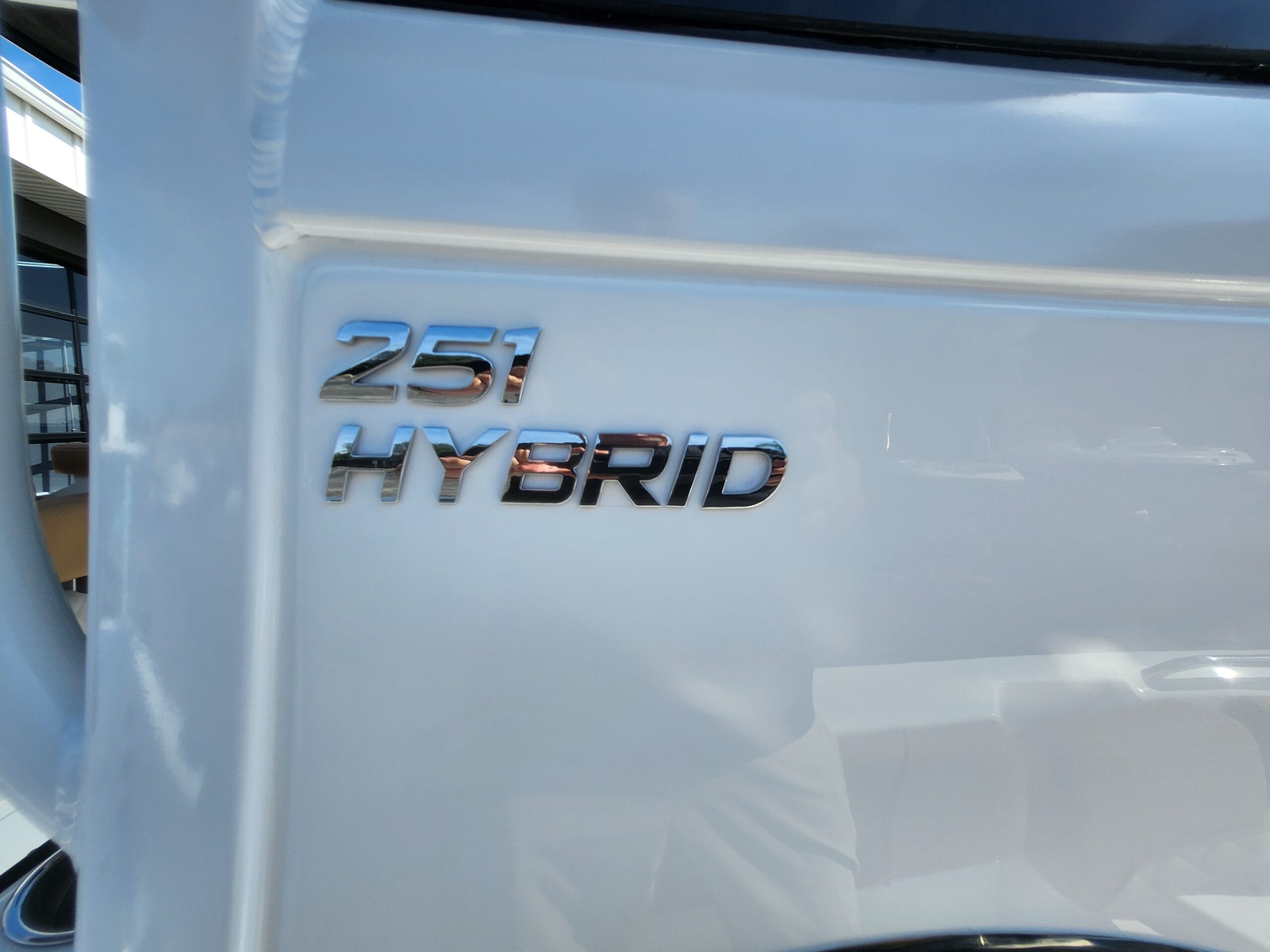 251 Hybrid