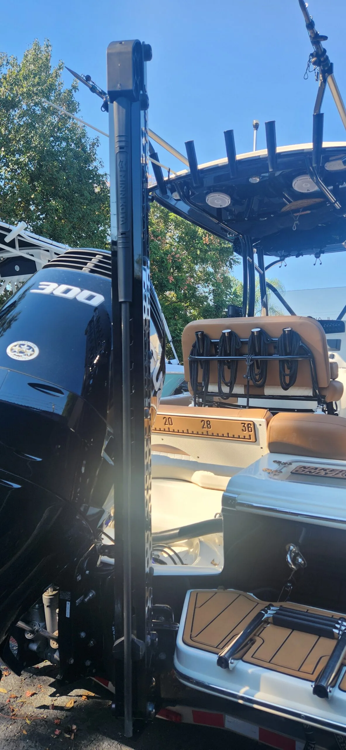 2022 Pioneer 222 Islander center console for sale in Orlando, Florida — photo 8