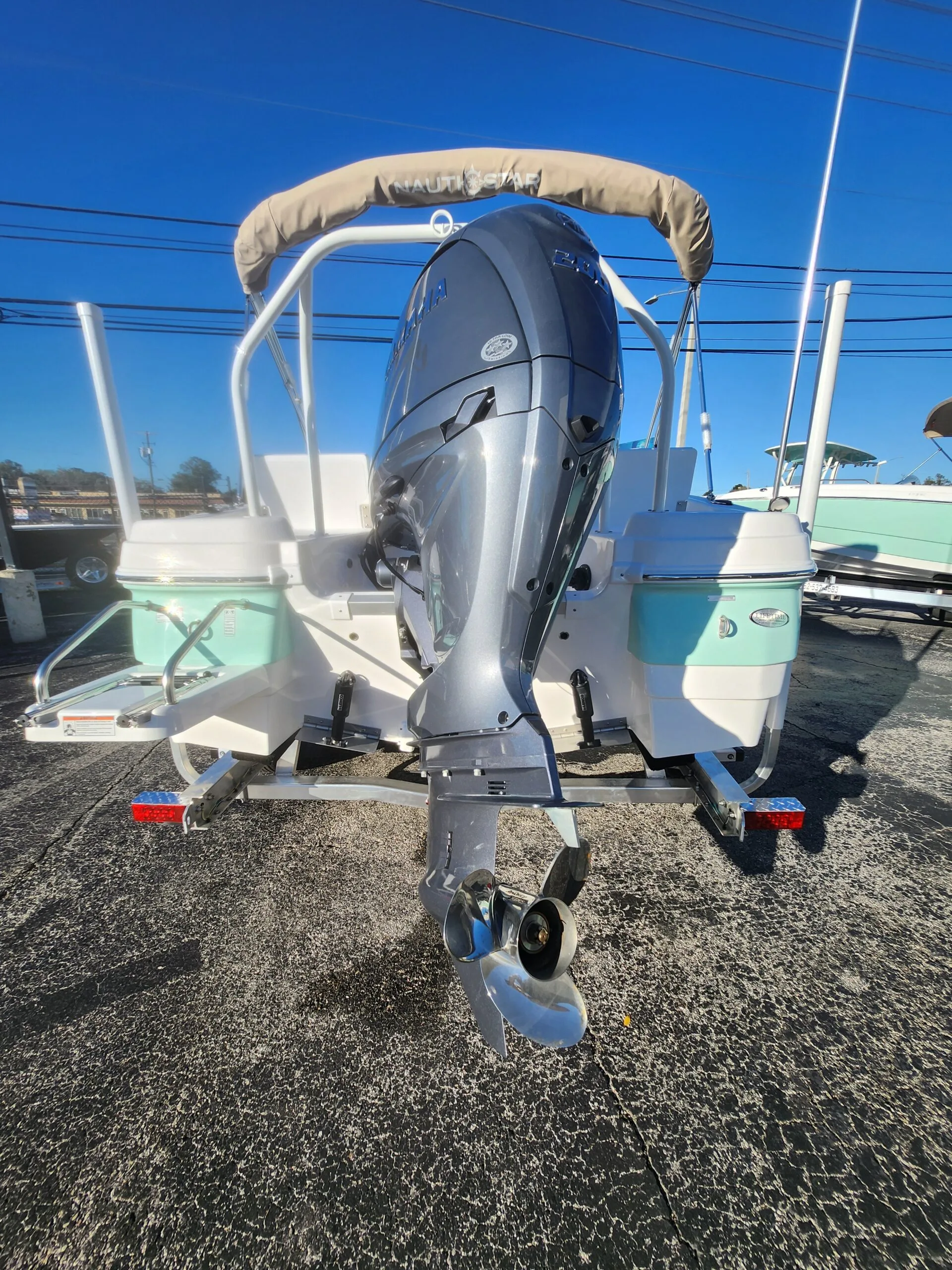 2026 NauticStar 211 Hybrid bay / flats for sale in Orlando, Florida — photo 2