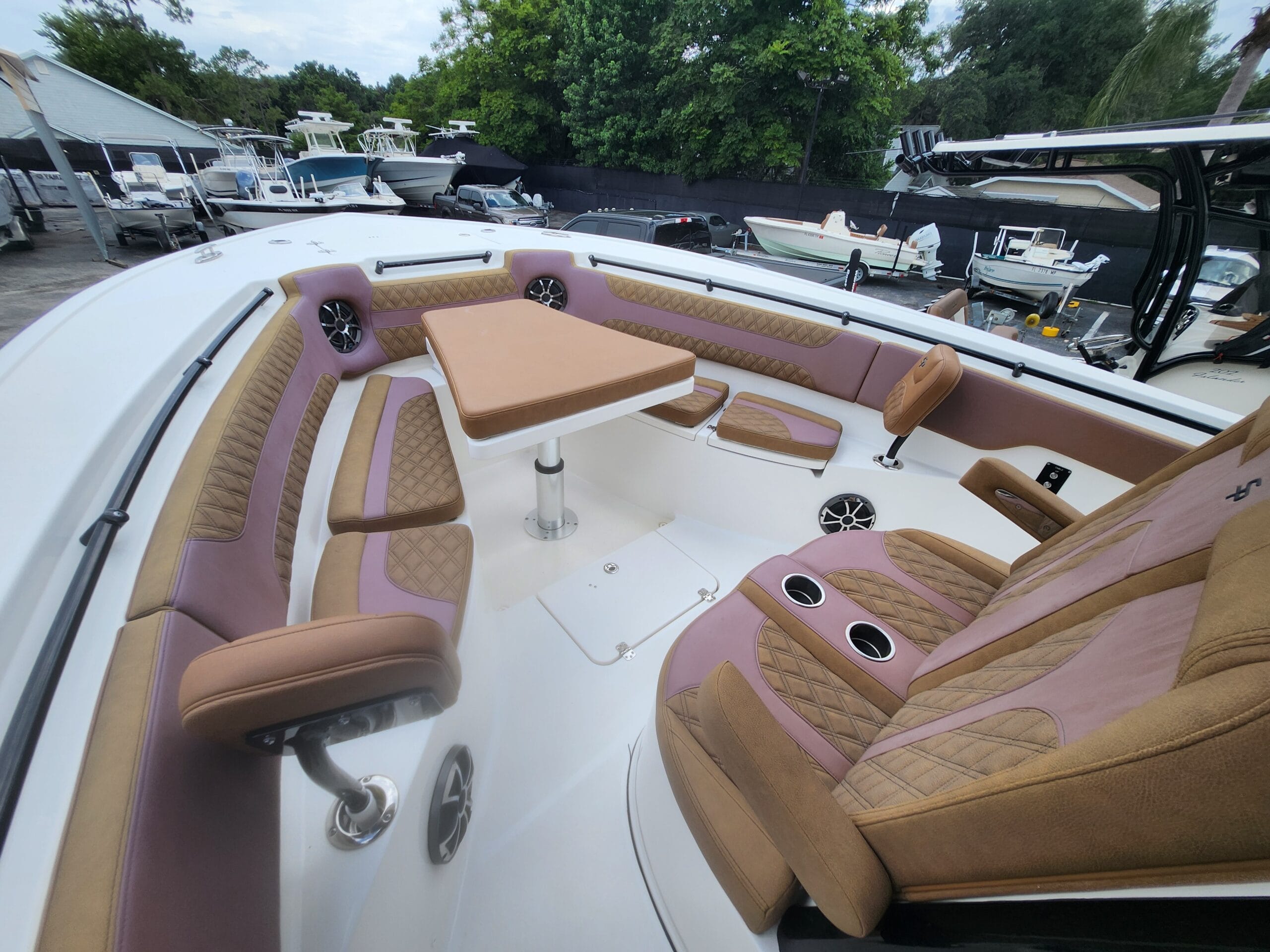 Bow Seating