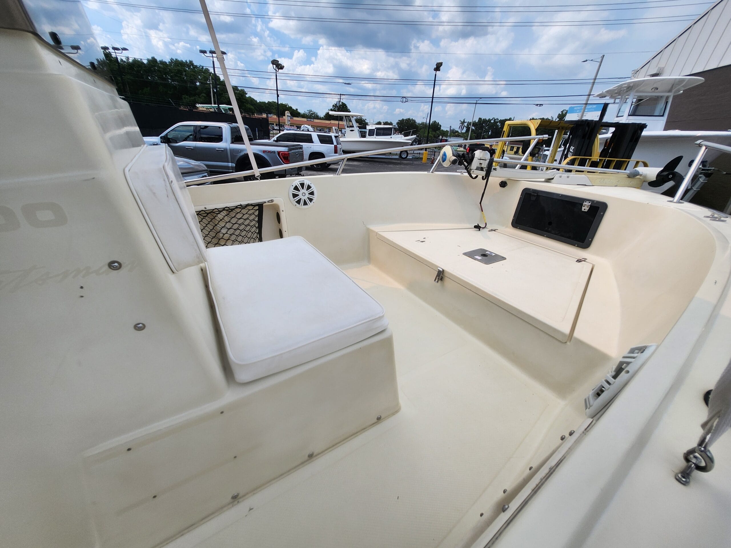 Bow Seating