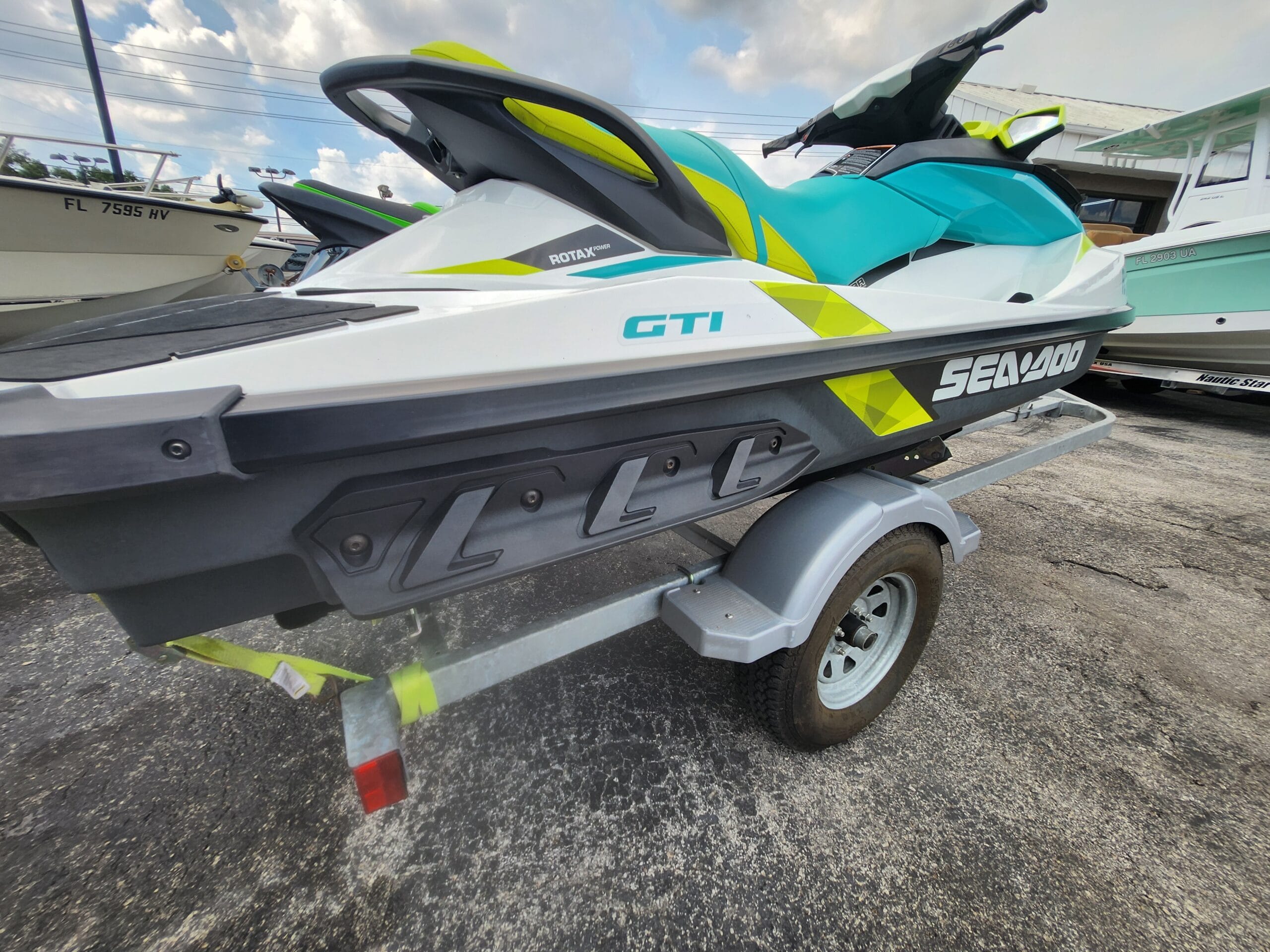 Sea Doo Starboard Aft 1