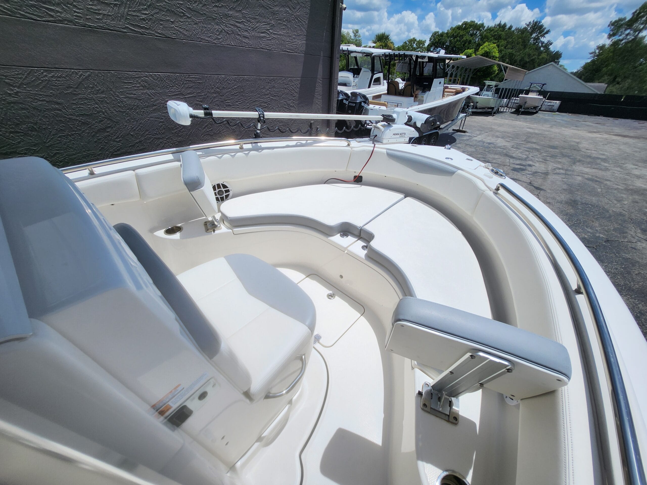 Bow Seating