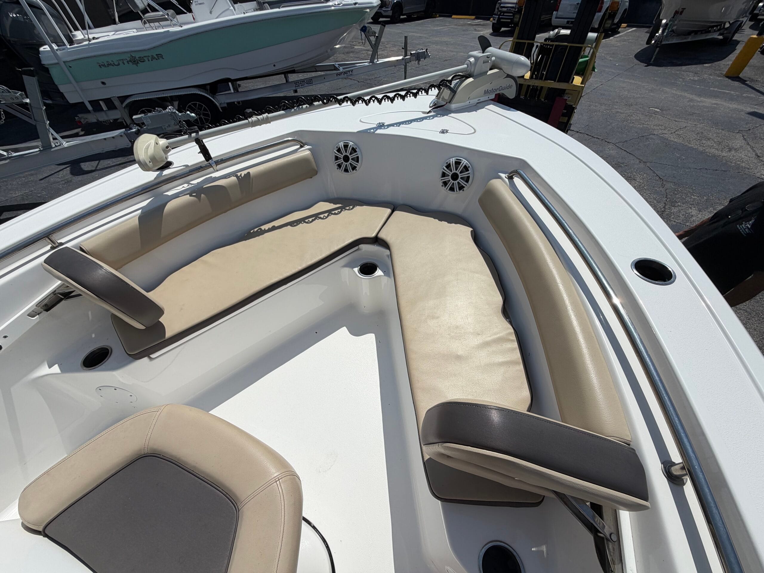 Bow Seating