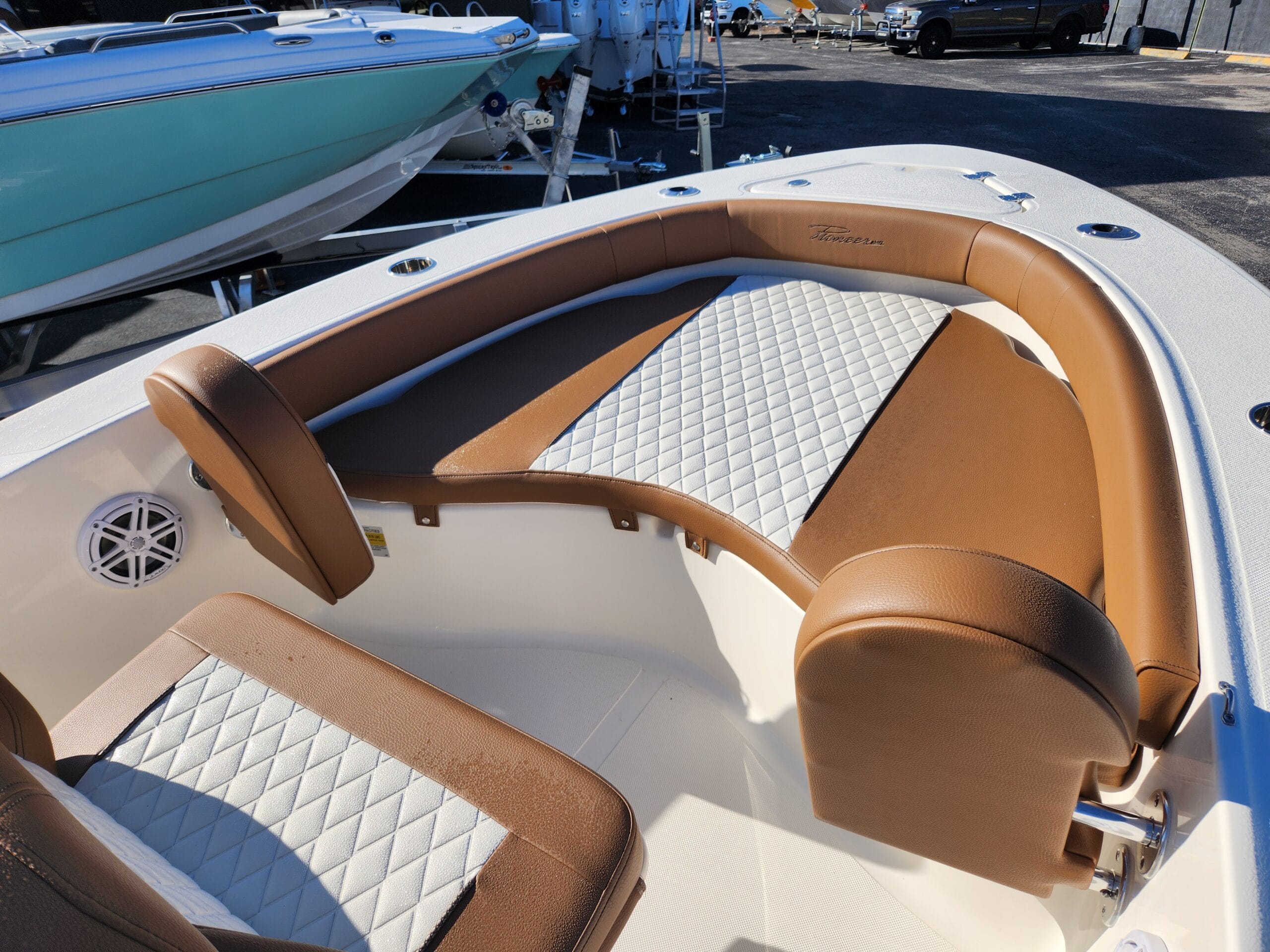 Bow Seating