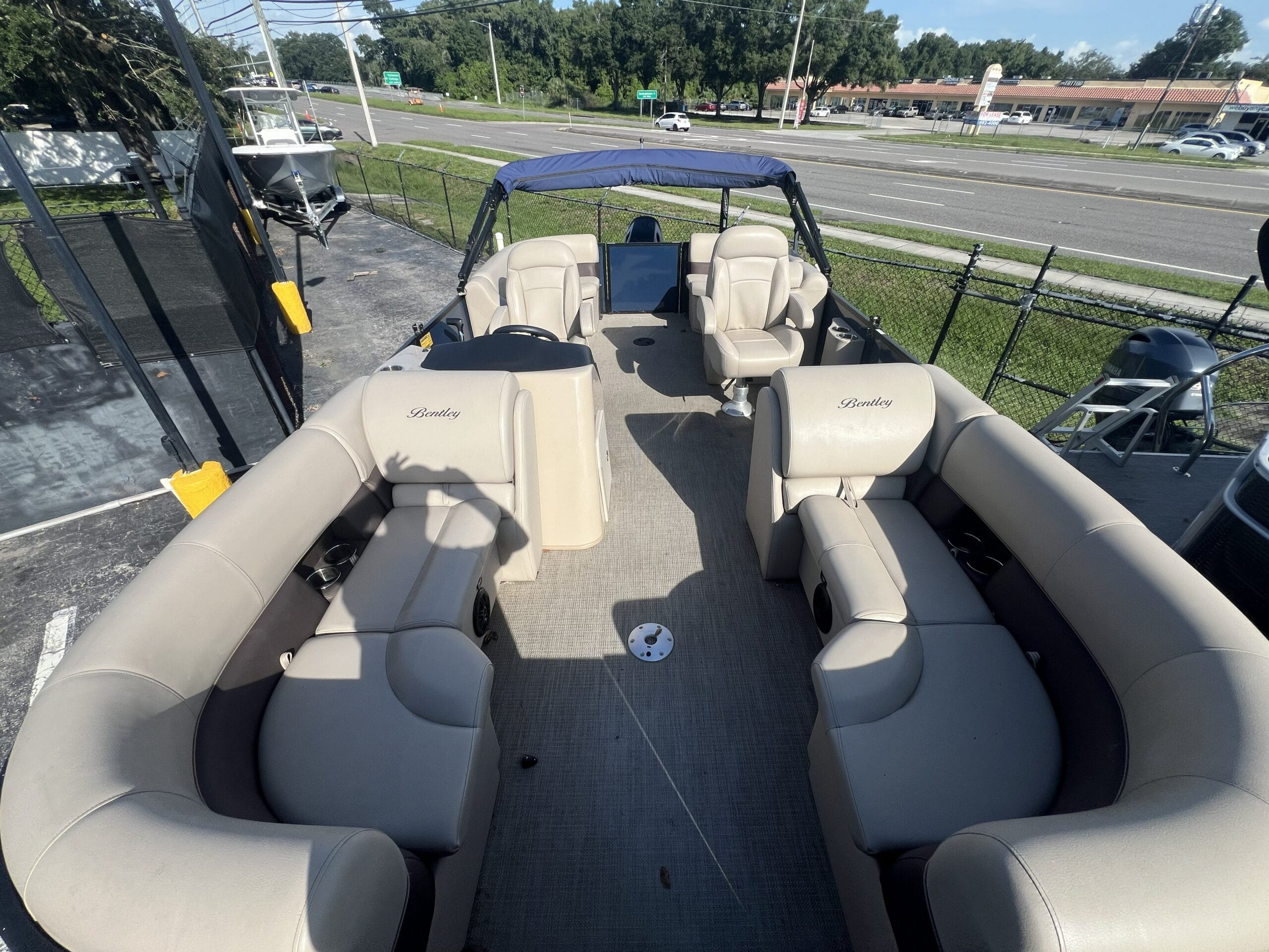 Bow Seating
