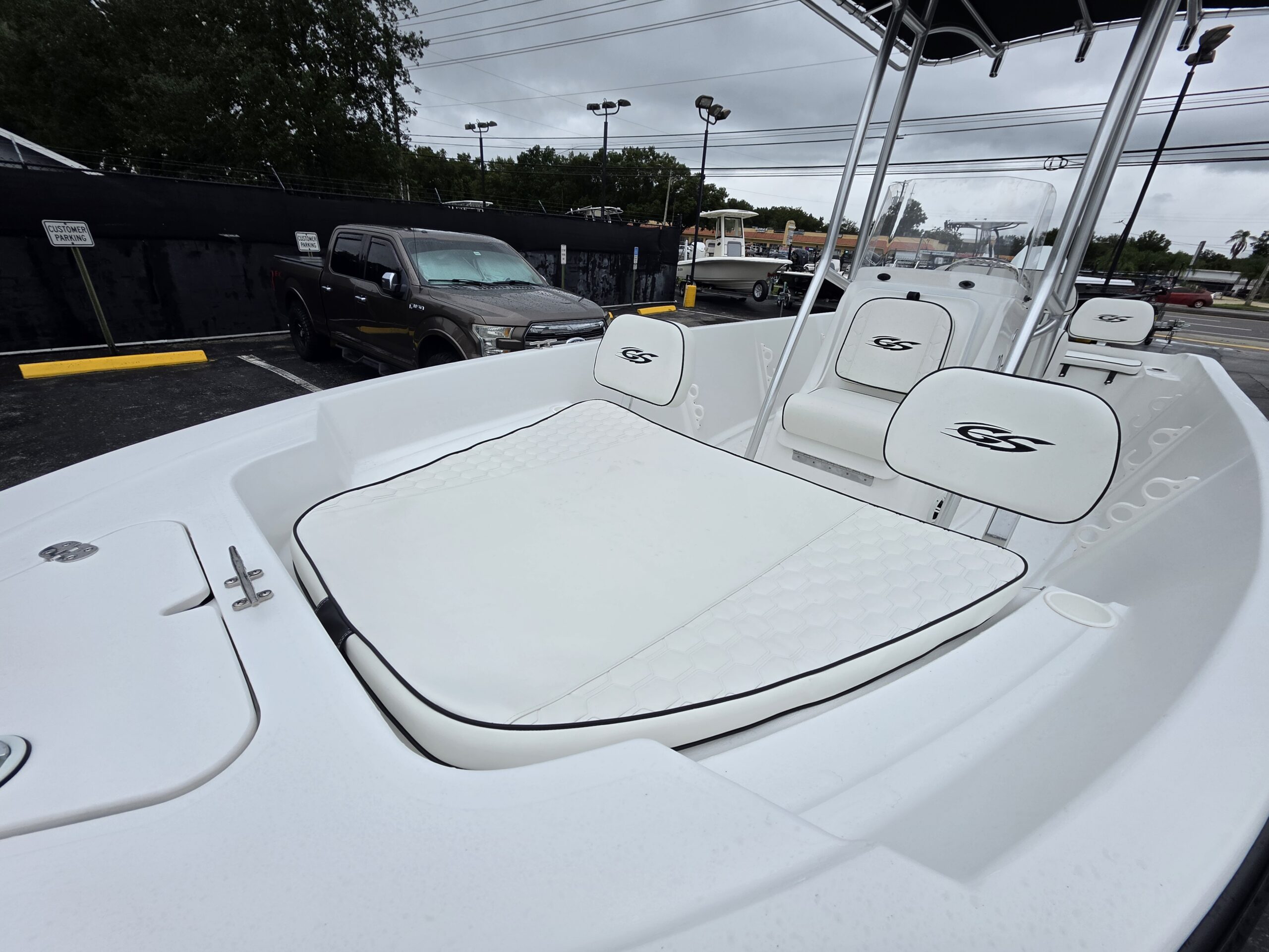 Bow Seating